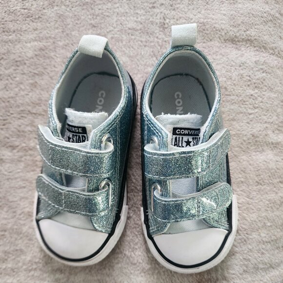 Toddler Converse - size 5t - Picture 1 of 5